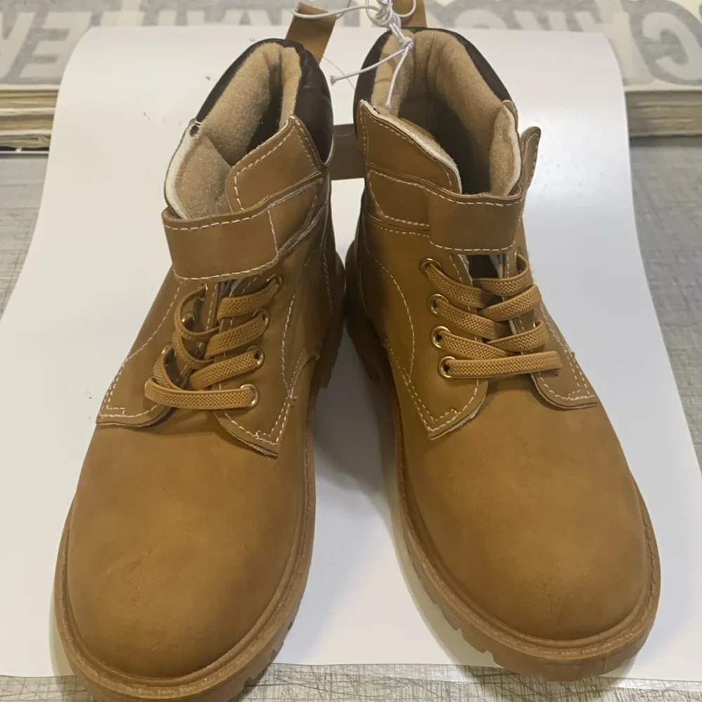 US Sports Outdoor kids boots